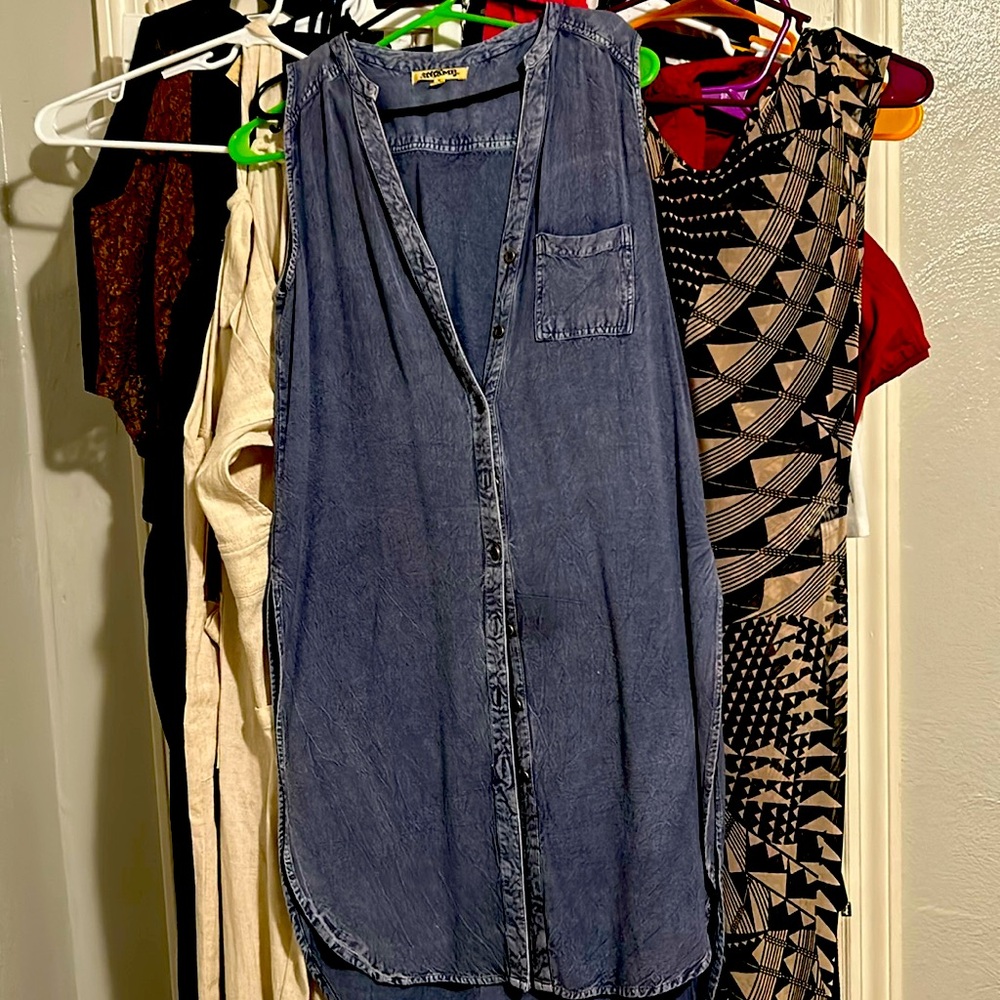 Cover up bathing suit, sm, sticky material wore a few times great condition
